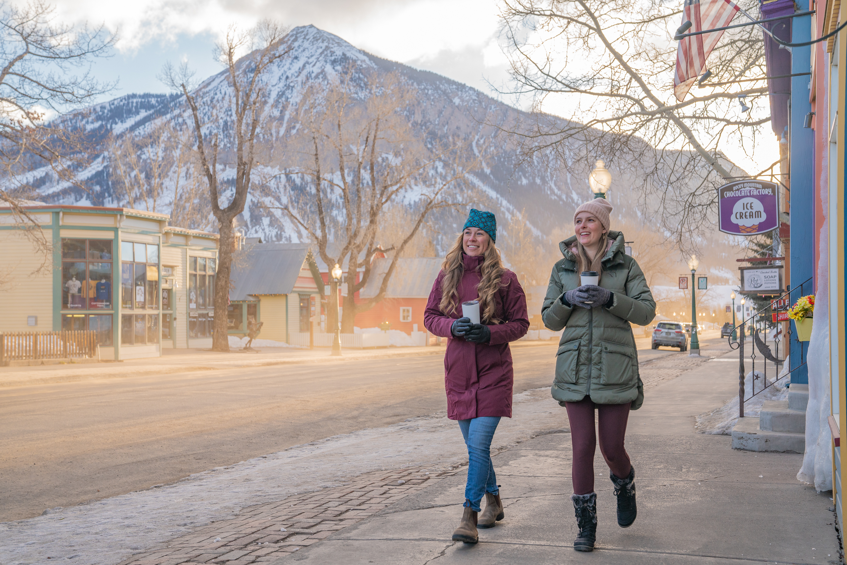 Review: Best Winter Coats for the Holiday Season